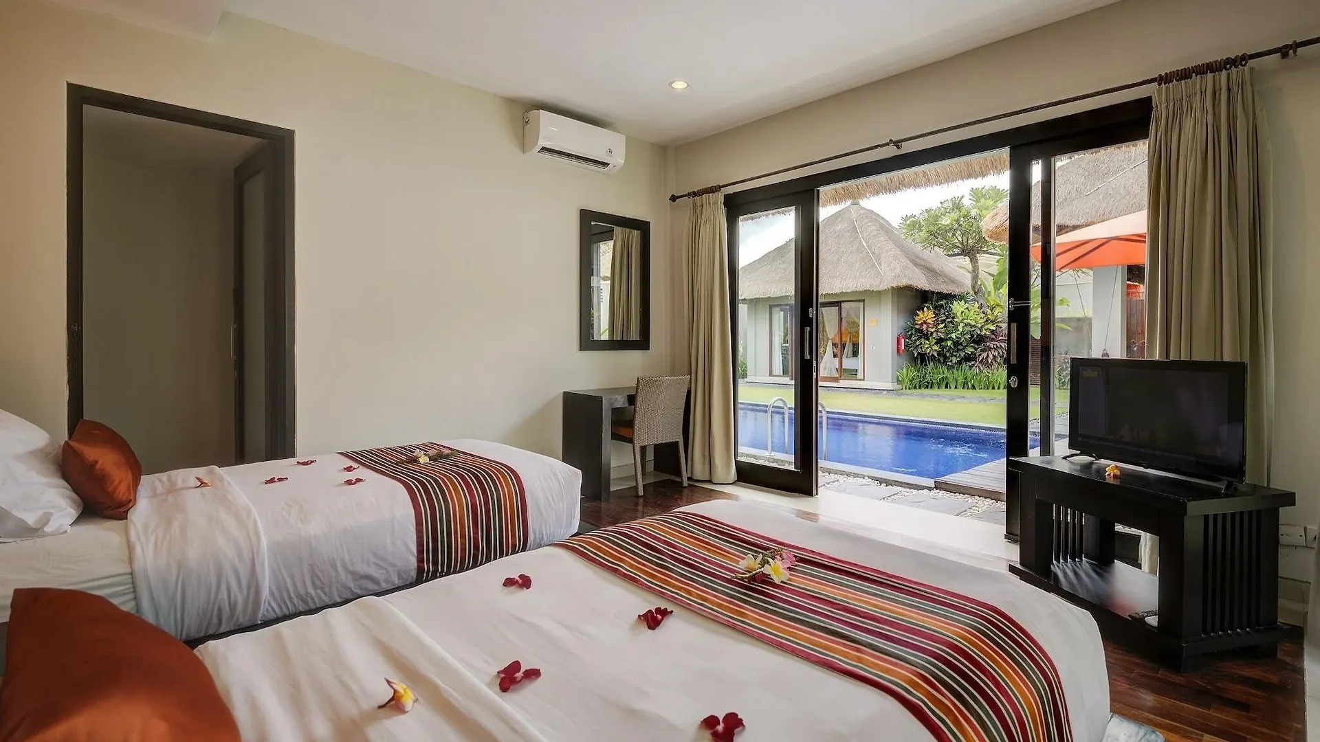 Villa Jerami & Spa Seminyak  0*, Seminyak (Bali) Indonesia